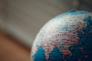 La Cina sorpassa gli Usa e diventa padrona dell’economia mondiale per fatturato delle aziende