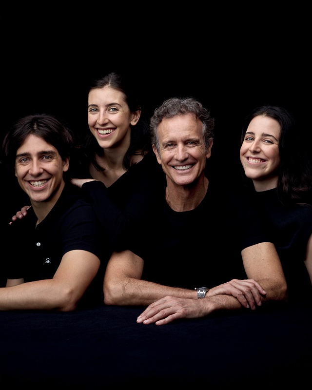 Alessandro Benetton con i figli Tobias, Agnese e Luce